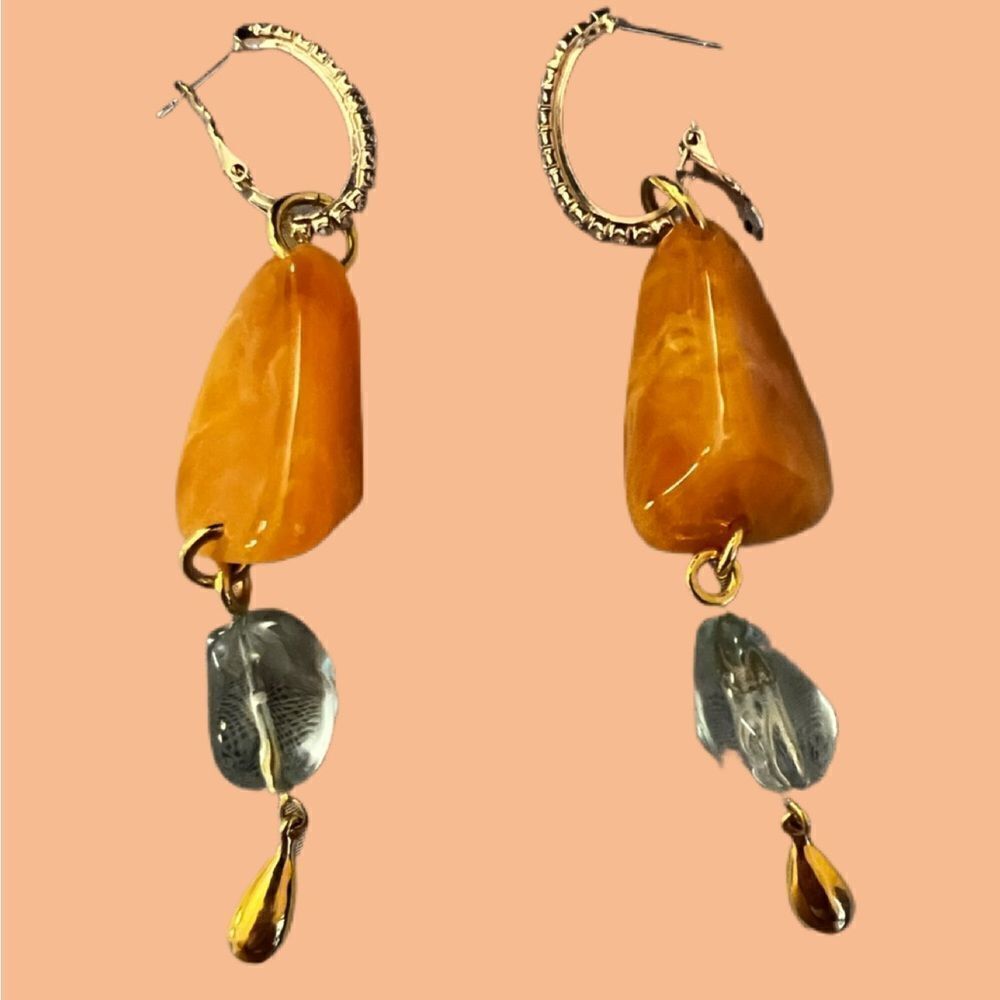 Dangle earrings with 3” drop from ear. - Picture 3 of 4